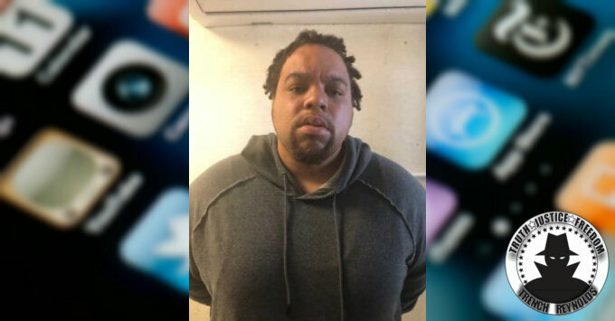 Nev. school employee offered teen $50 for sex and nude pics over Snapchat