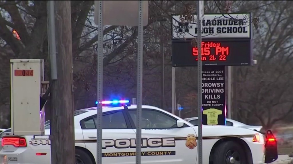 Magruder shooter assembled gun at&nbsp;home